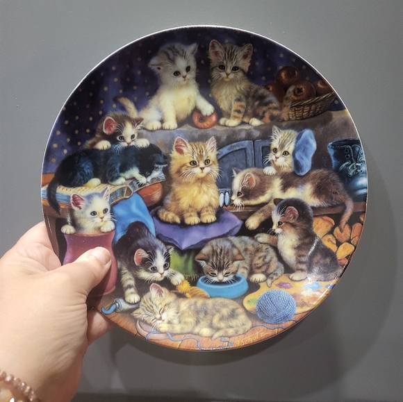 Decorative plates - Picture 1 of 5